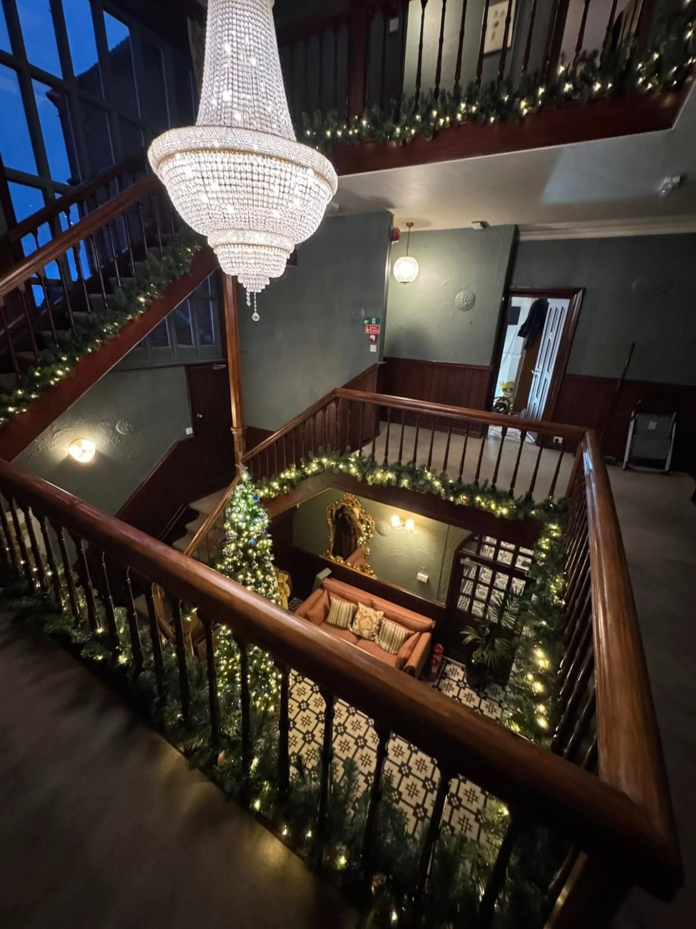 Victoria Hotel Main hall stairs and landing