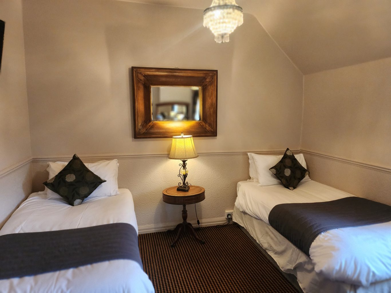 Hotel Bedroom (Robin Hood's bay)
